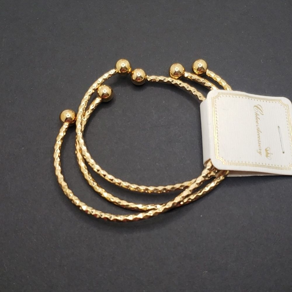 gold one size Bangle bracelets